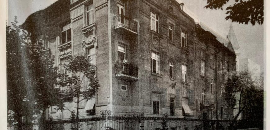 Luxury apartment is FOR SALE IN THE DIPLOMATIC AREA