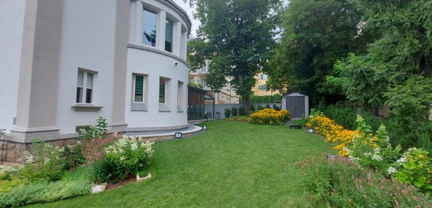 ULTRALUXURY VILLA is FOR SALE in the 12th district!