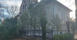 PART of A VILLA BUILDING is for SALE, TO BE RENOVATED!